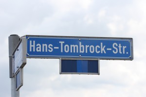 In Dortmund-Hrde erinnert heute eine Strae an den Knstler Hans Tombrock. (Foto: Helfmann/Wikimedia-Lizenz: https://creativecommons.org/licenses/by-sa/3.0/deed.en)